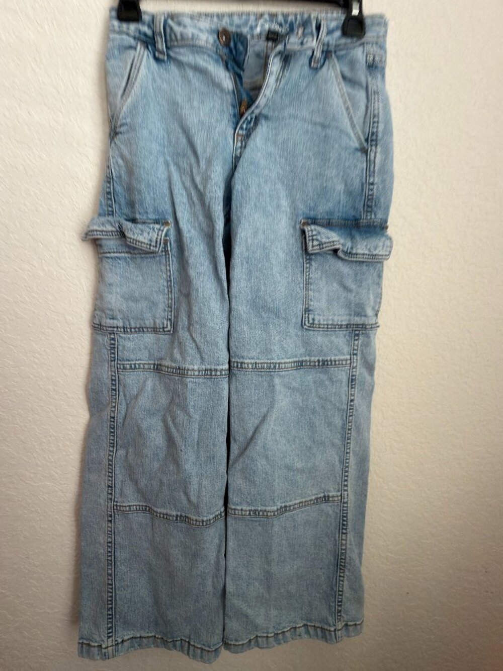 Art Class Girls Light Wash Wide Leg Cargo Jeans Utility Y2K.    (A)
